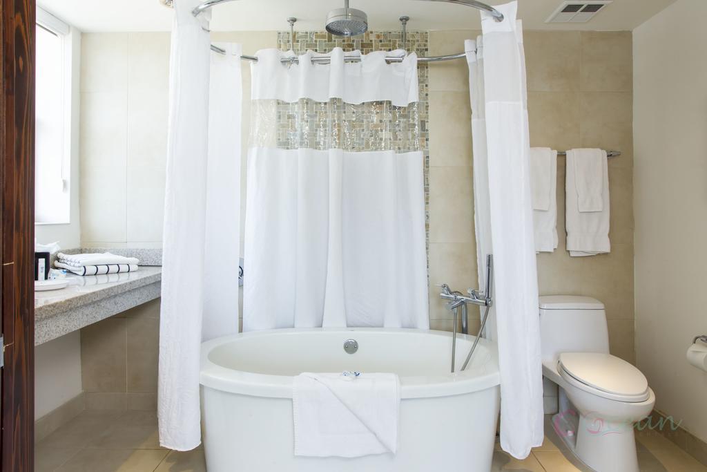 C Ocean Rentals At Strand Ocean Drive (Adults Only) Маямі-Біч Екстер'єр фото