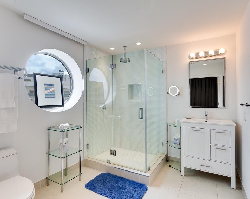 C Ocean Rentals At Strand Ocean Drive (Adults Only) Маямі-Біч Екстер'єр фото